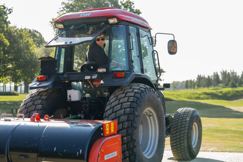 Natalie-Chiverton-The-Grove-112